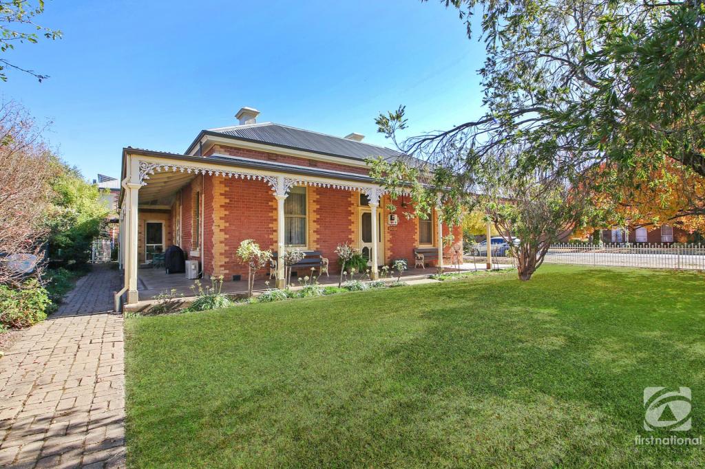 77 Main St, Chiltern, VIC 3683