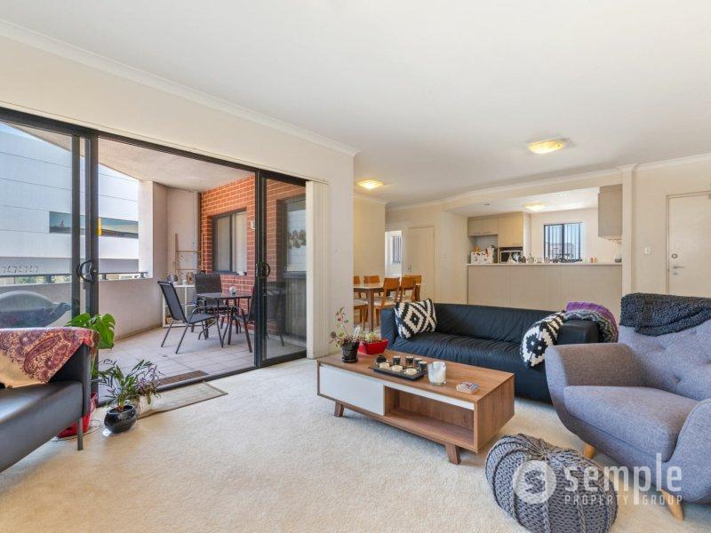 7/2 Stockton Bend, Cockburn Central, WA 6164