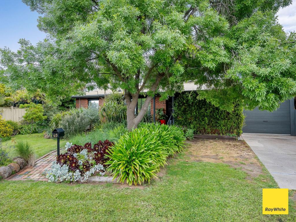 45 Neil St, Kangaroo Flat, VIC 3555