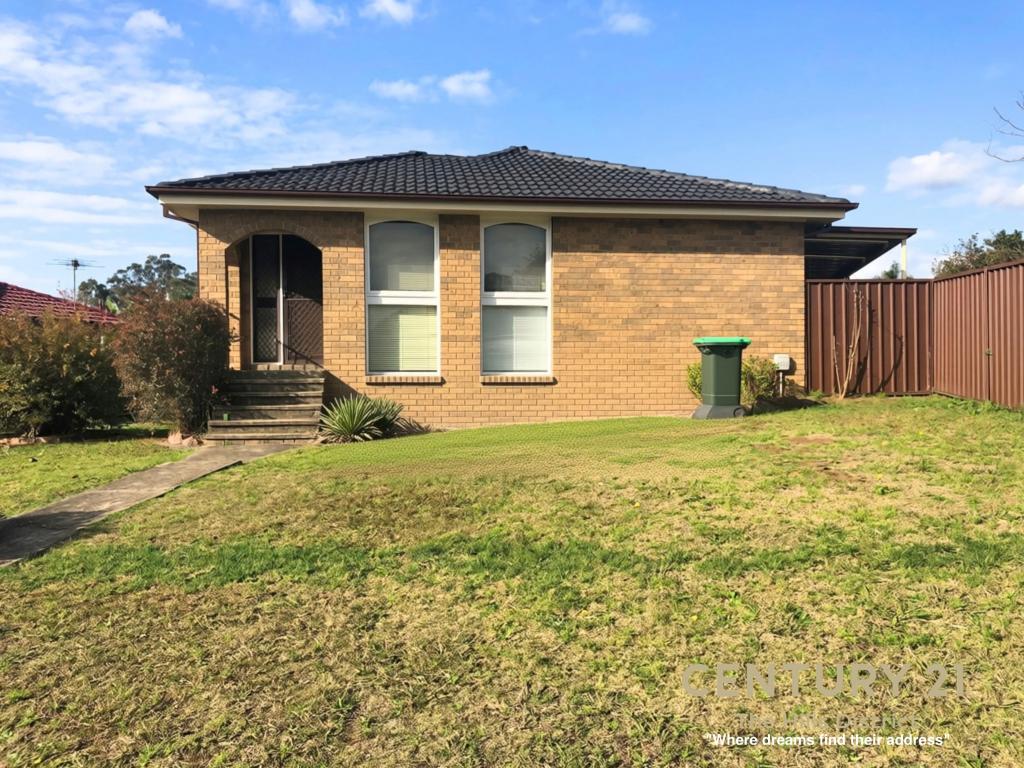 9 Bensley Rd, Macquarie Fields, NSW 2564