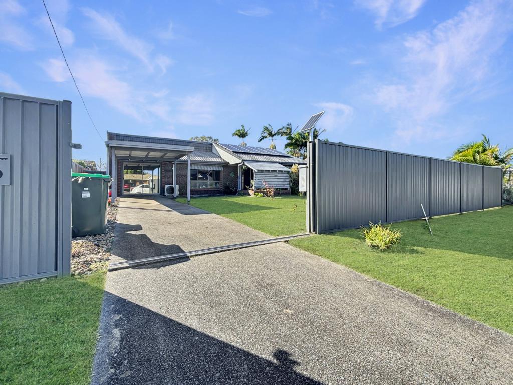 16 Dianthus Ave, Banksia Beach, QLD 4507