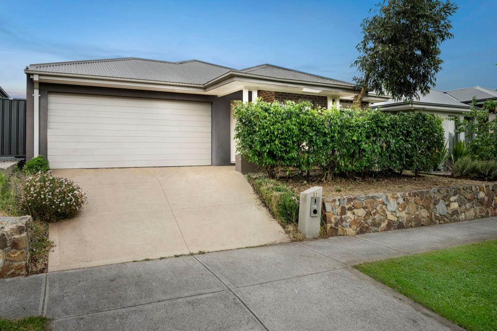 52 Frontier Ave, Greenvale, VIC 3059