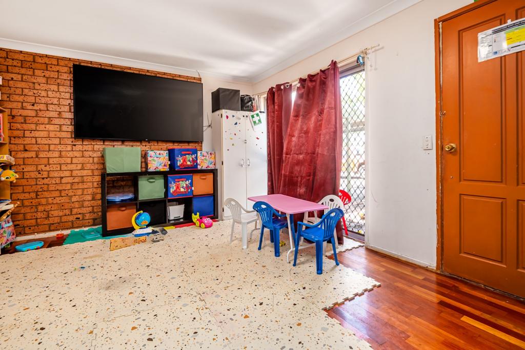 12/18 Defiance Rd, Logan Central, QLD 4114