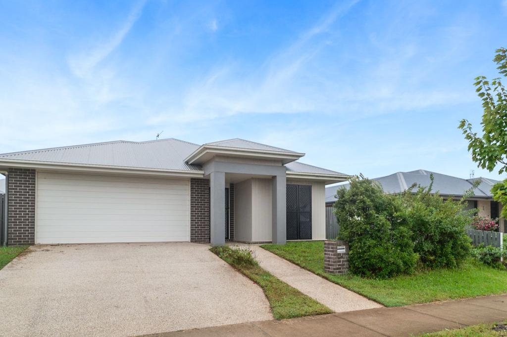 14 Crooke St, Highfields, QLD 4352