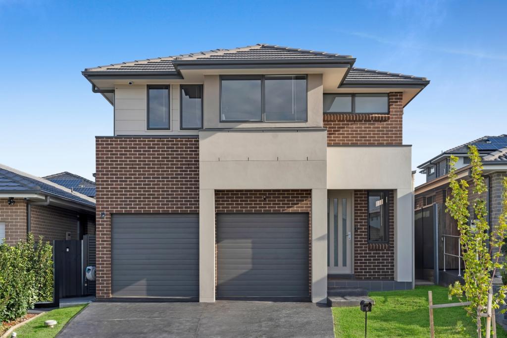 8 Fleece Loop, Oran Park, NSW 2570