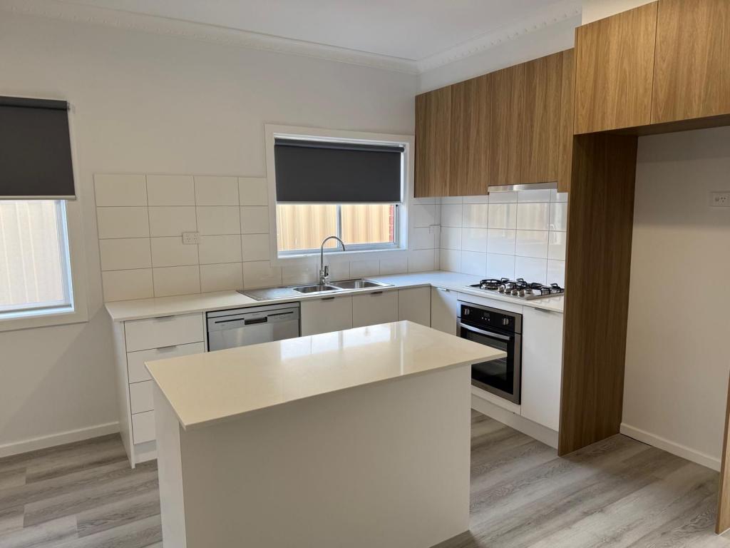 1/3 Pine St, Lalor, VIC 3075