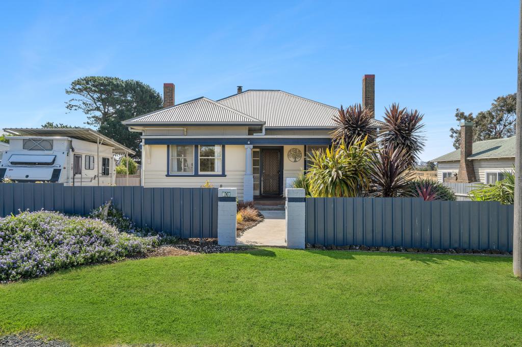 807 Corangamite Lake Rd, Coragulac, VIC 3249