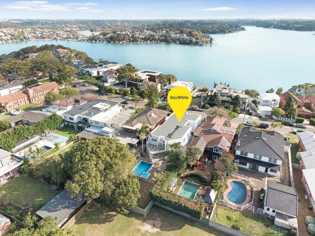 90 Stuart St, Blakehurst, NSW 2221