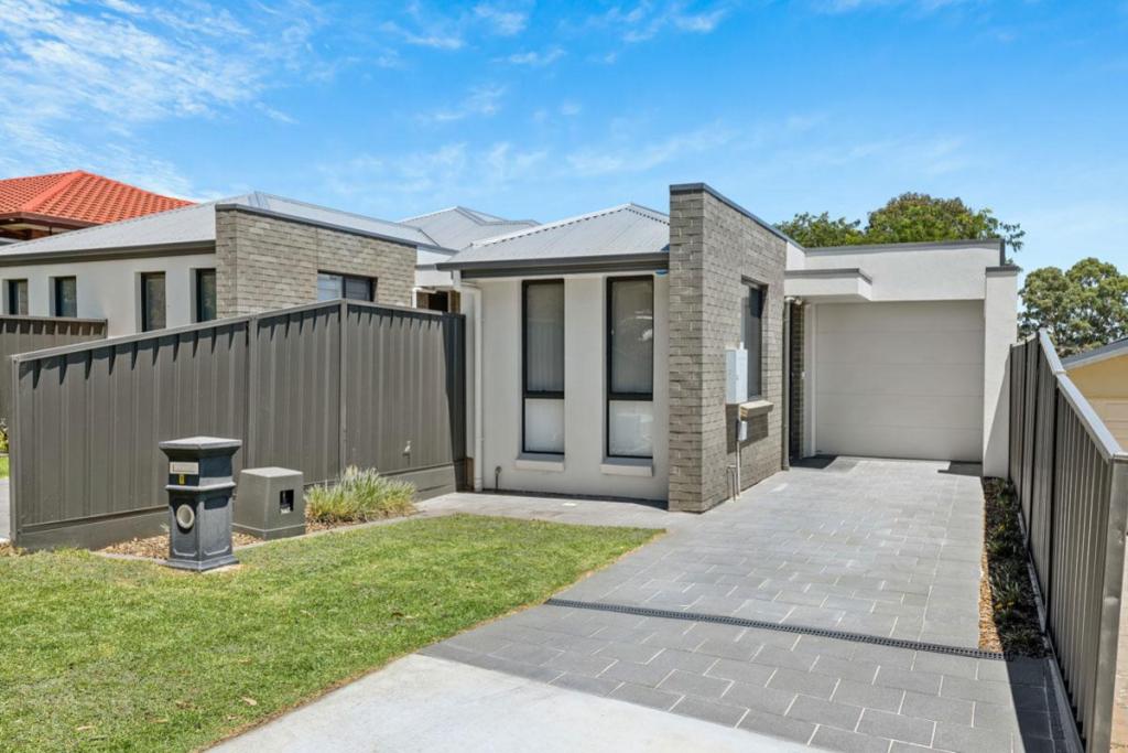 9 Valley View Dr, Highbury, SA 5089