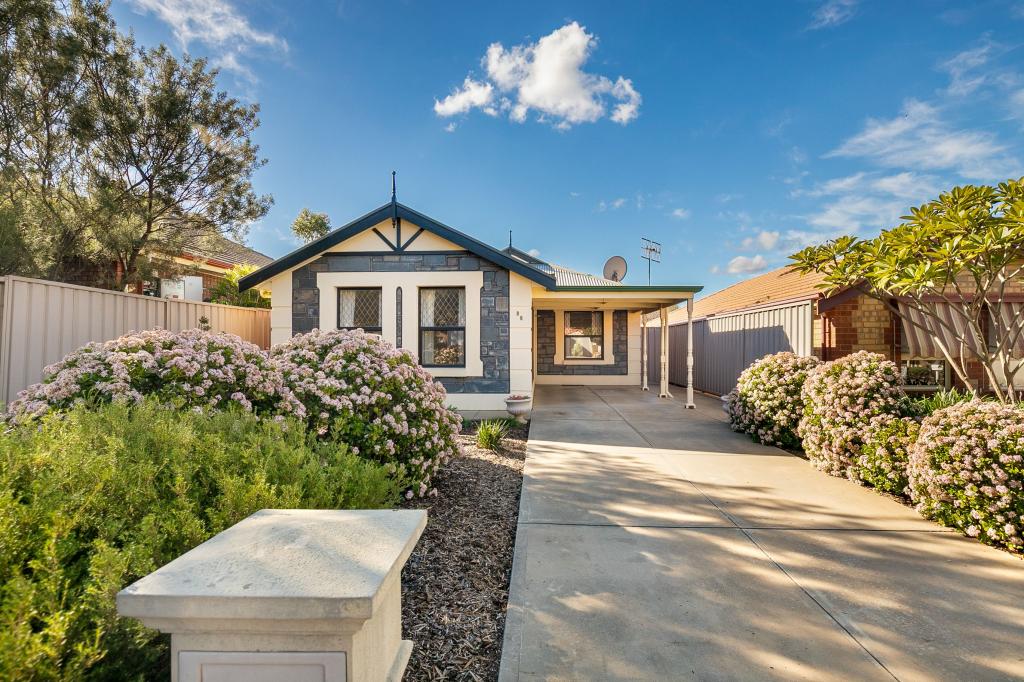 8b Mclean St, Berri, SA 5343