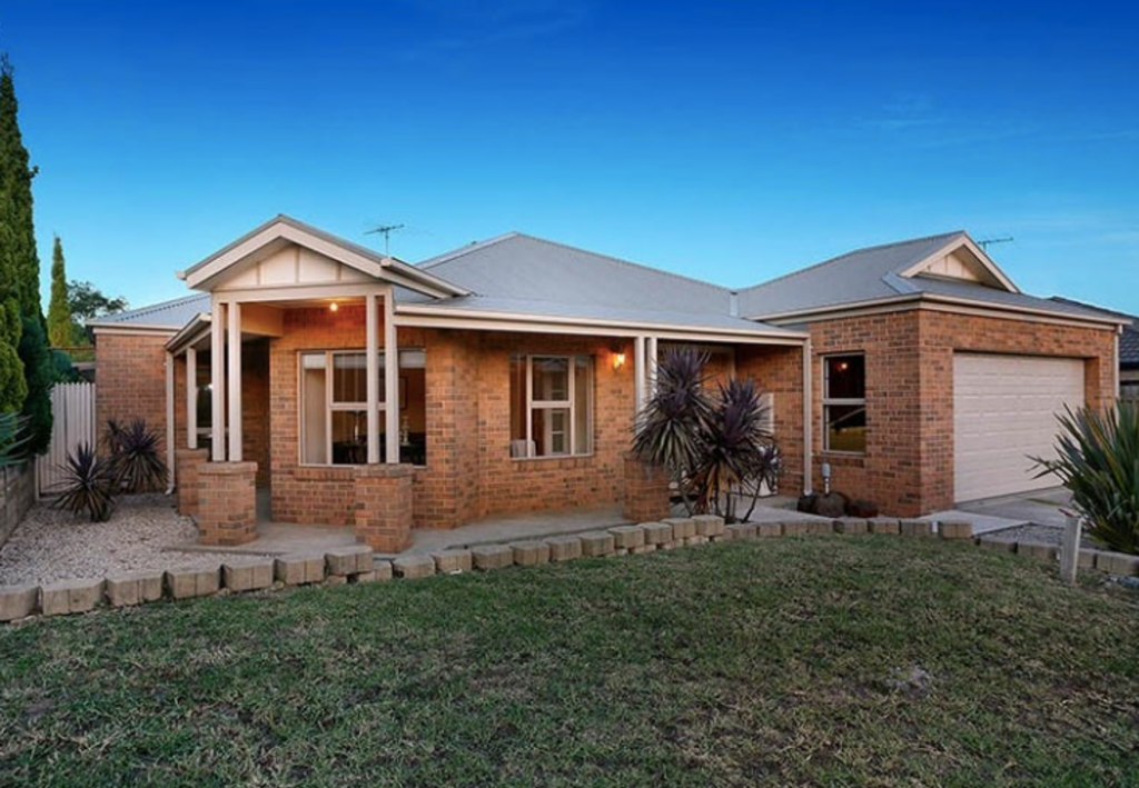 Room 6/45 Fogarty Ave, Highton, VIC 3216