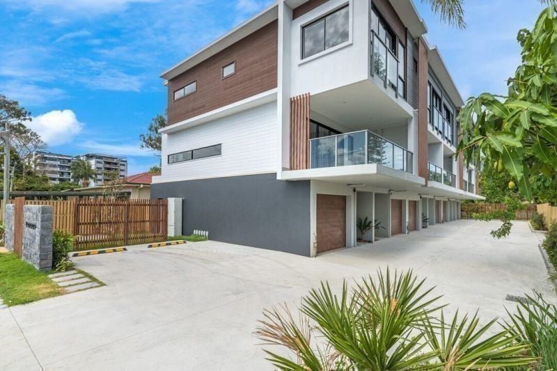 1/32 Ward St, Southport, QLD 4215