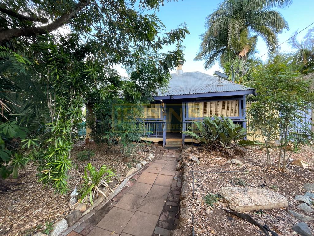 62 King St, Richmond Hill, QLD 4820