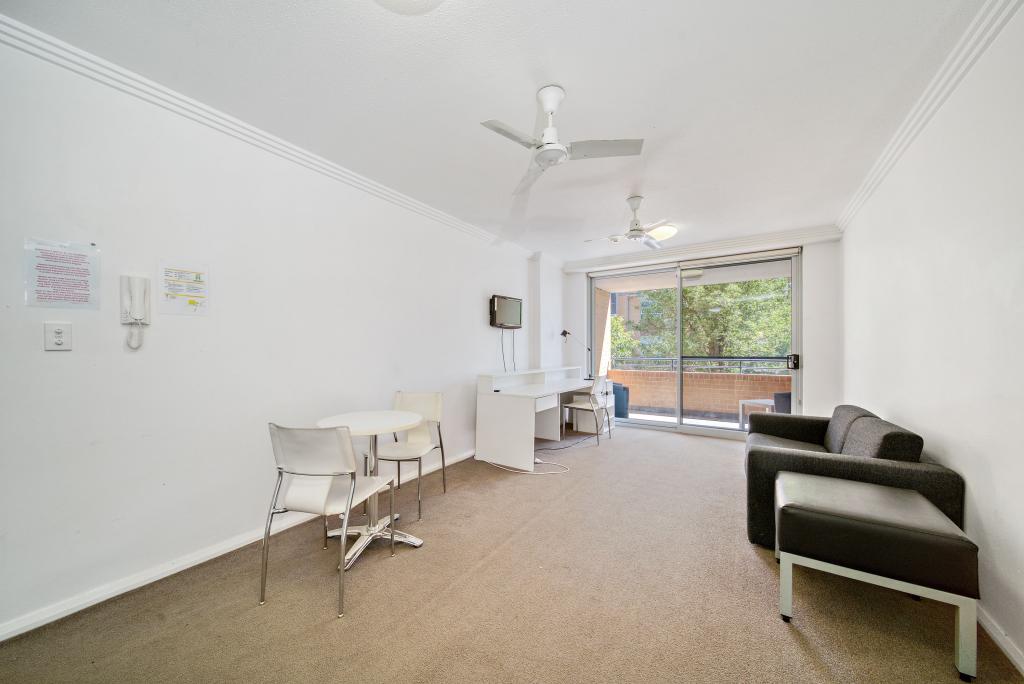 1/101 HENNESSY ST, BELCONNEN, ACT 2617