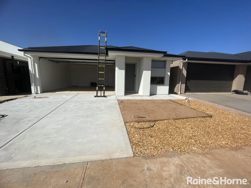 25 Wattlefield St, Munno Para, SA 5115