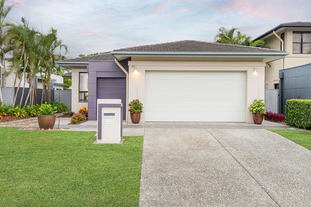 6039 Lucerne Cct, Hope Island, QLD 4212