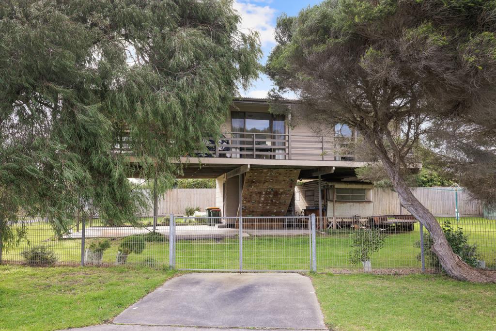 141 Vista Dr, Cape Woolamai, VIC 3925