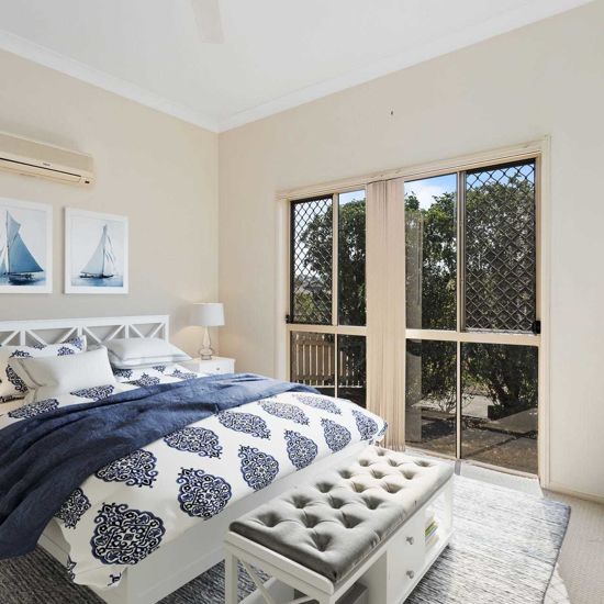 64 Creekside Dr, Springfield Lakes, QLD 4300