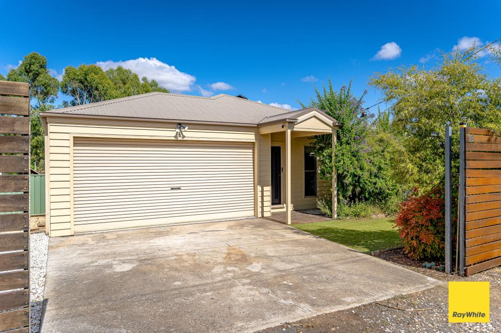 13 Bray St, Long Gully, VIC 3550