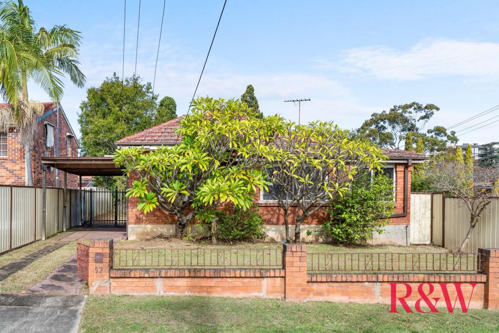 52 Amos St, Westmead, NSW 2145
