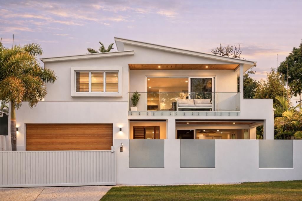 32 Tombarra St, Mooloolaba, QLD 4557