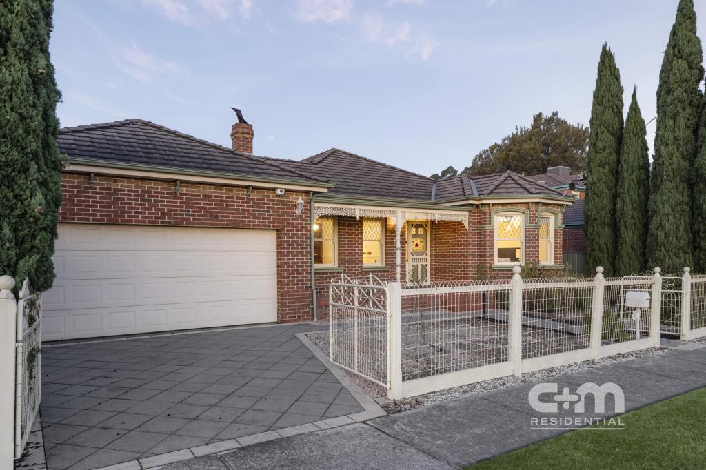 30 Plumpton Ave, Oak Park, VIC 3046