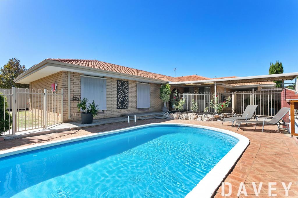 13 Marri Rd, Duncraig, WA 6023