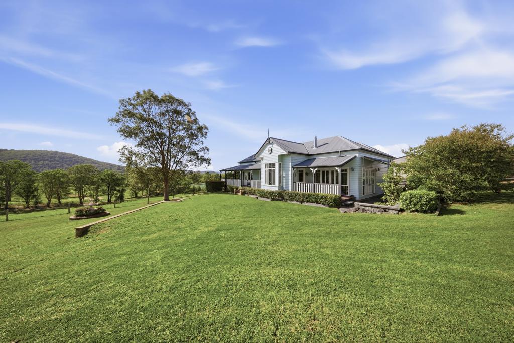 729 Fosterton Rd, Fosterton, NSW 2420