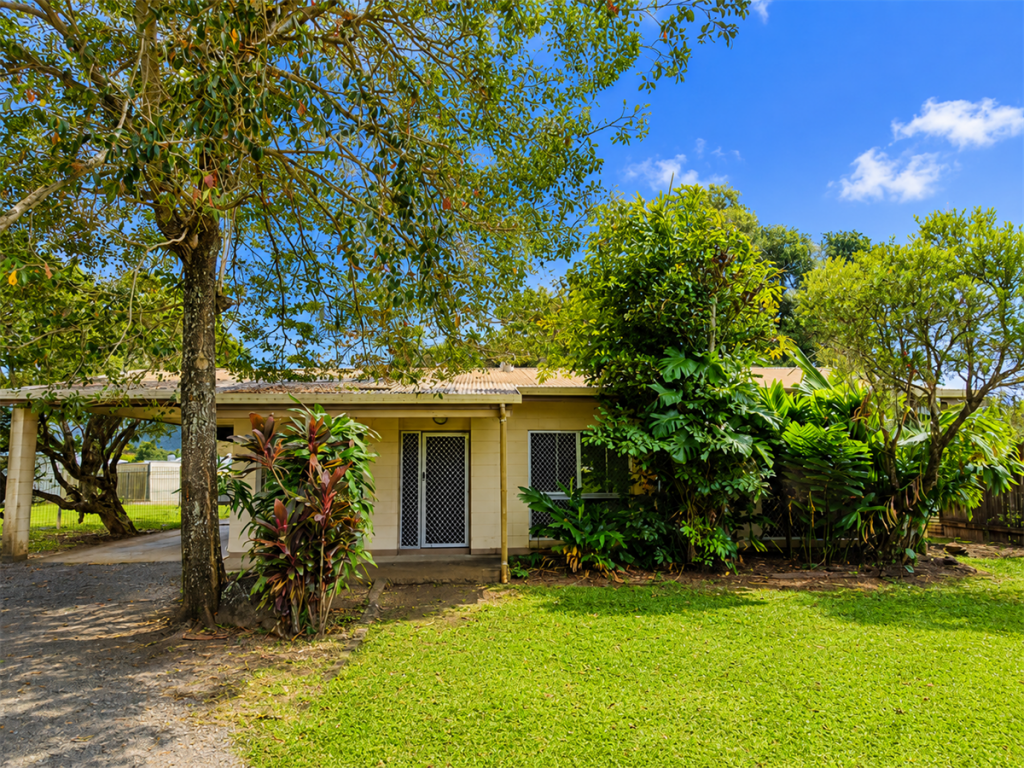 18 Matilda Cl, Woree, QLD 4868