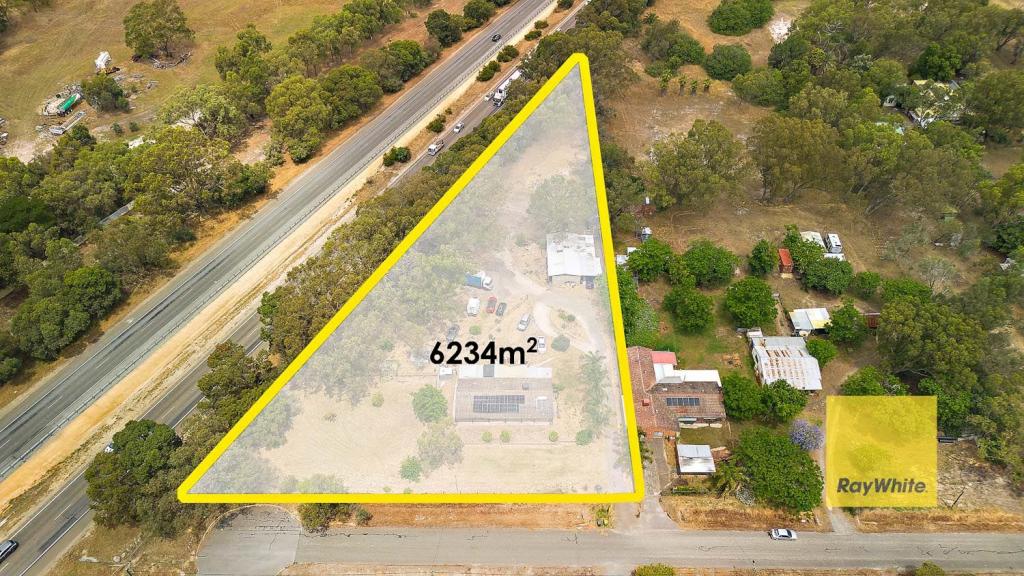 135 Station St, Martin, WA 6110