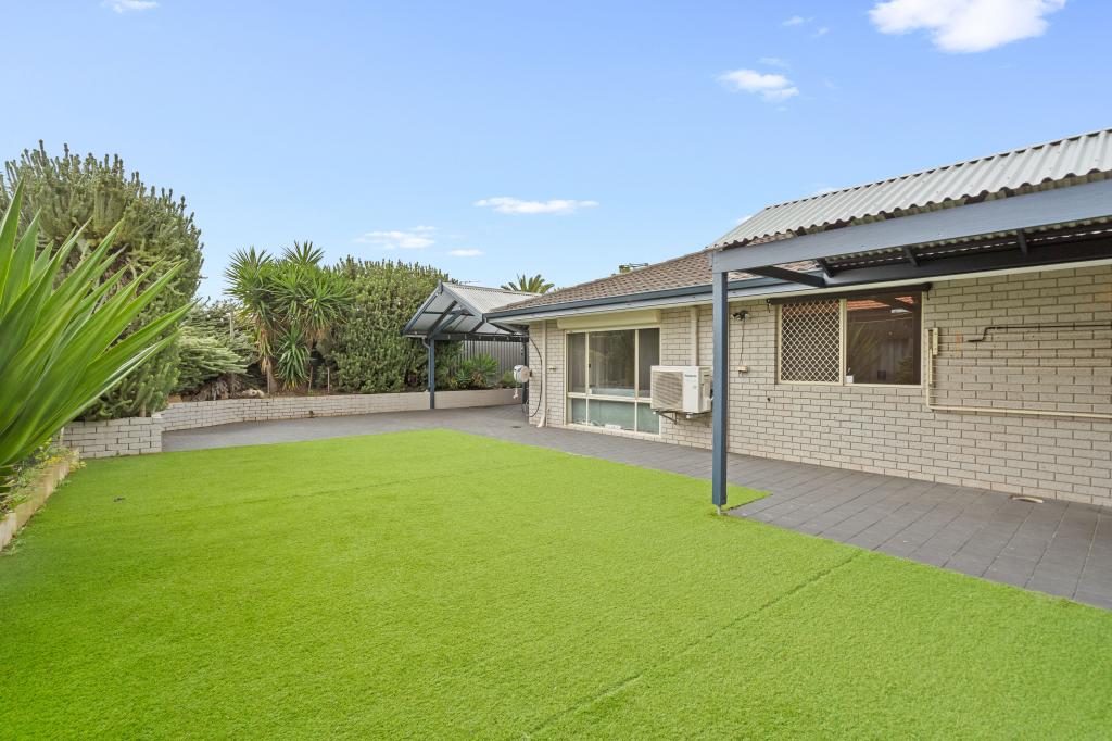 49 Stonehaven Pde, Kinross, WA 6028