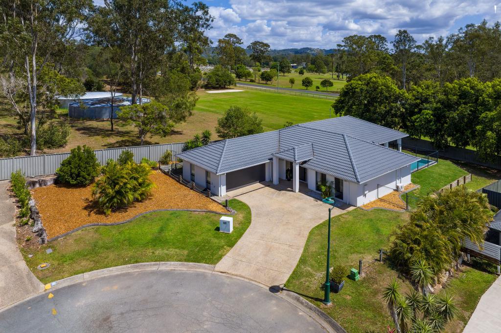 6 CENTENARY CL, GYMPIE, QLD 4570