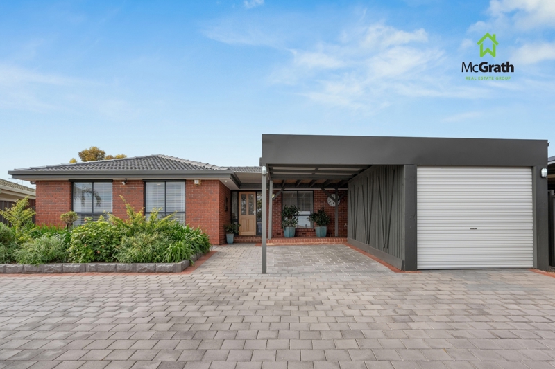 8 Coringle Cres, Hallett Cove, SA 5158