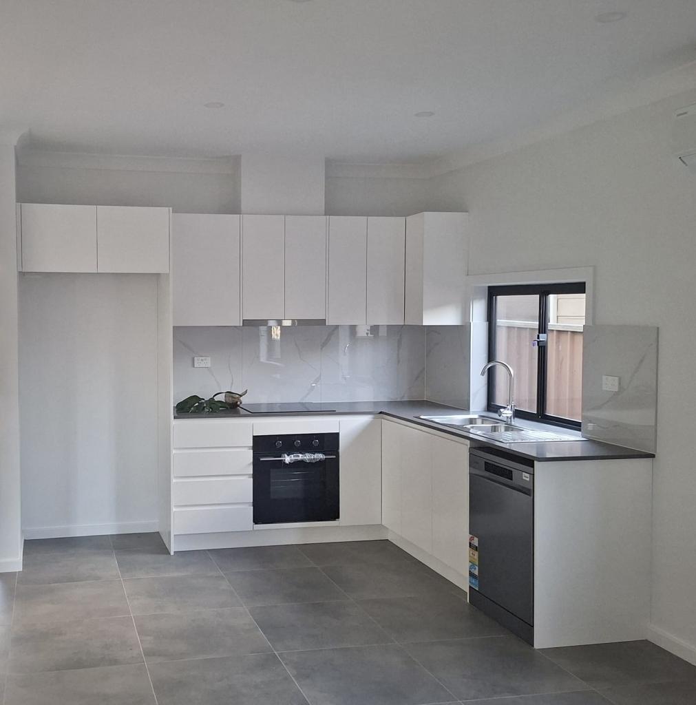 5A FOSTER PL, QUAKERS HILL, NSW 2763