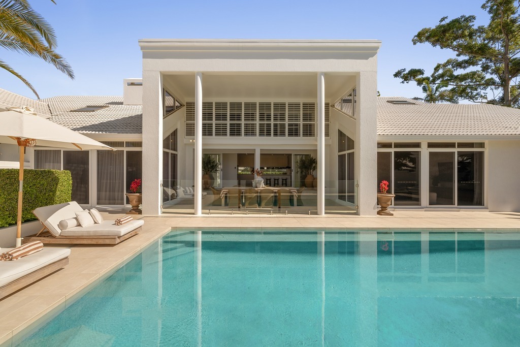 5726 Observation Cres, Hope Island, QLD 4212
