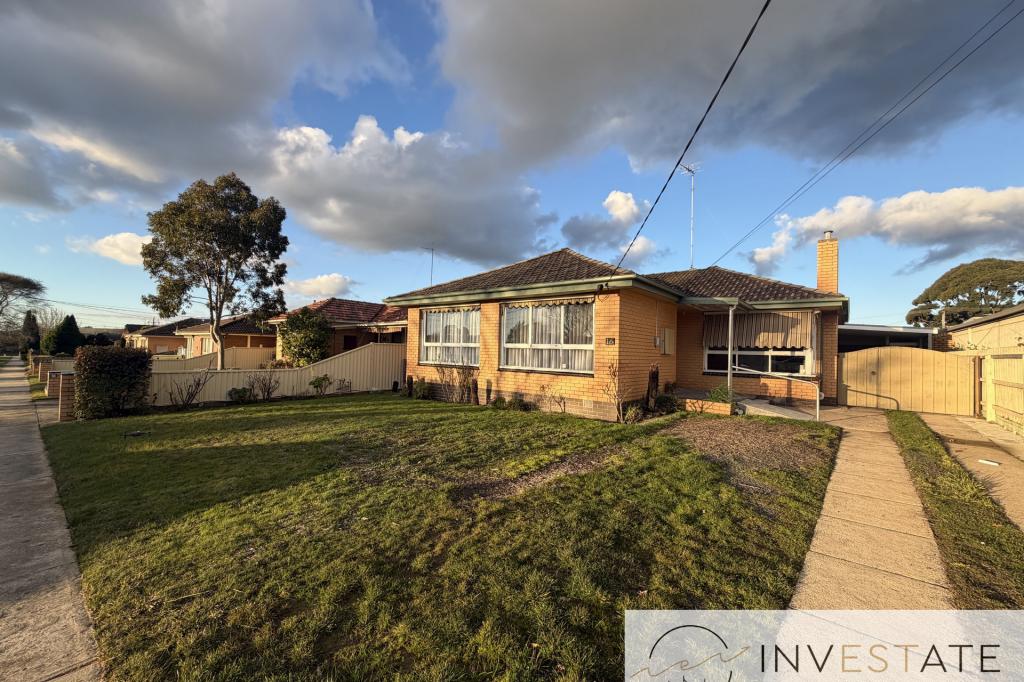 16 Margaret St, Wendouree, VIC 3355