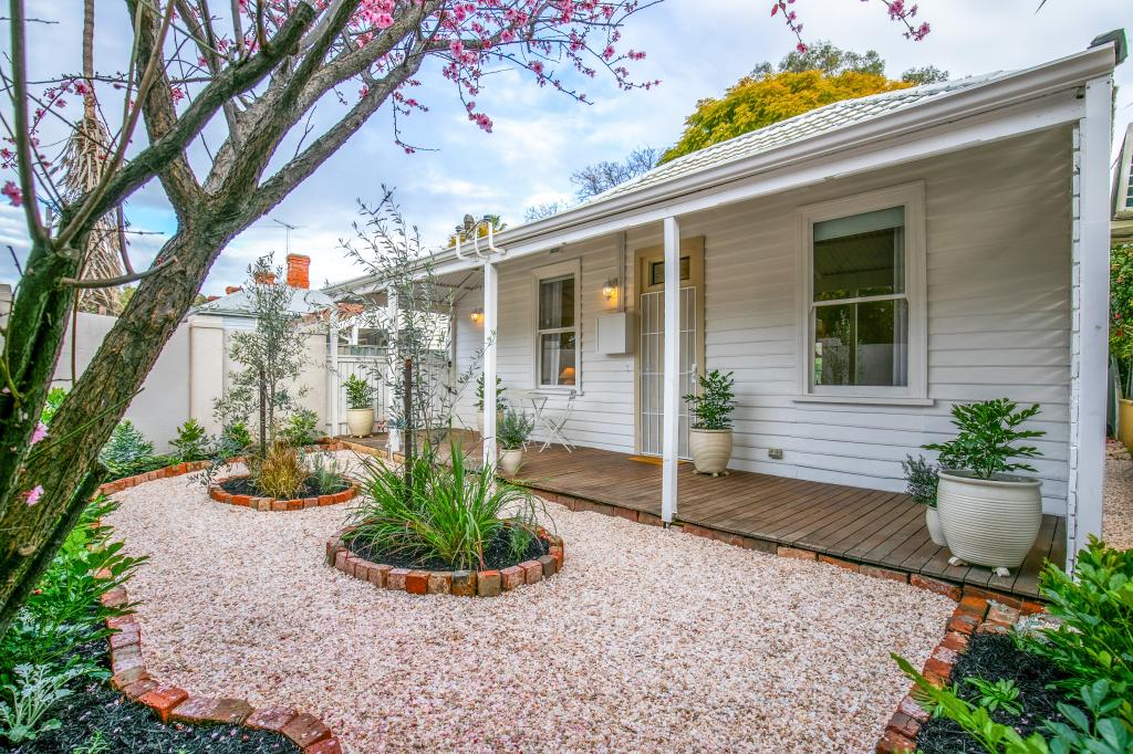 15 James St, Guildford, WA 6055