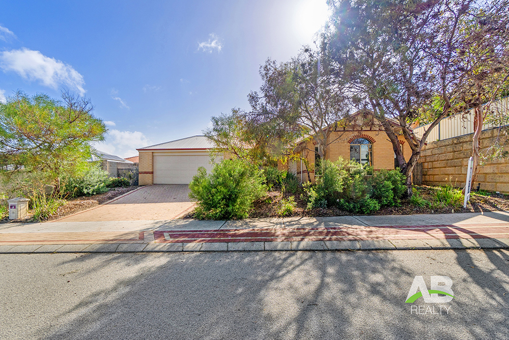 8 Salmond Turn, Wanneroo, WA 6065