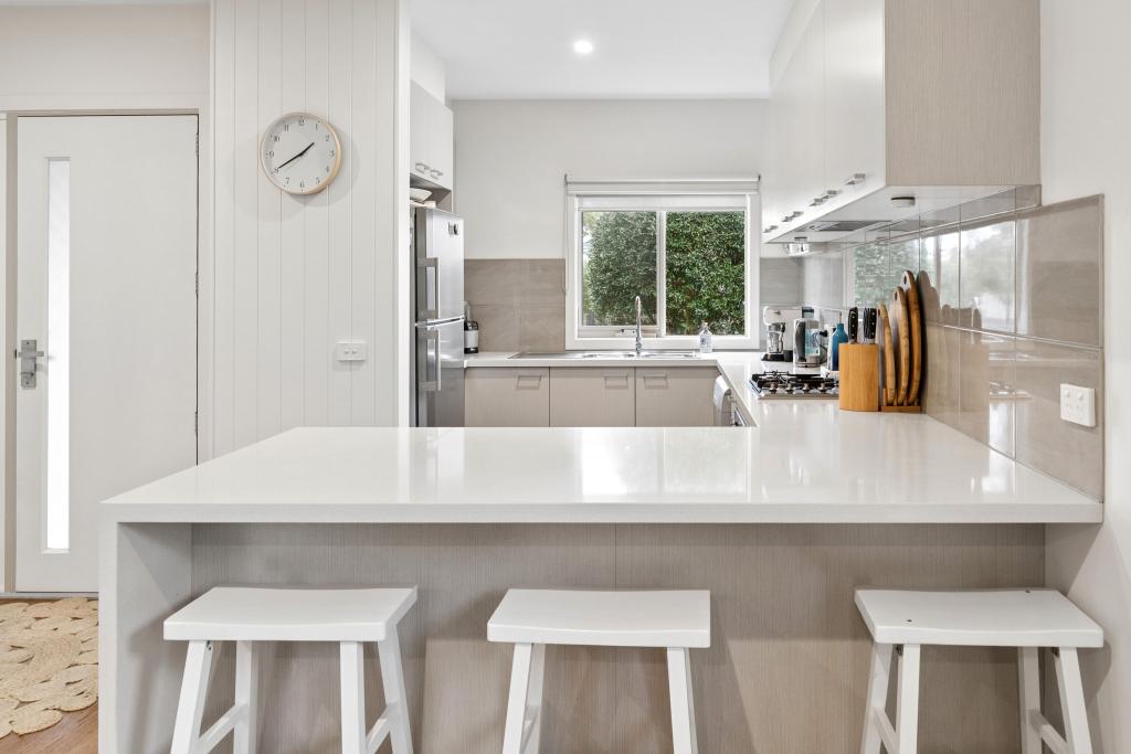 11 Mount Arthur Ave, Rosebud, VIC 3939