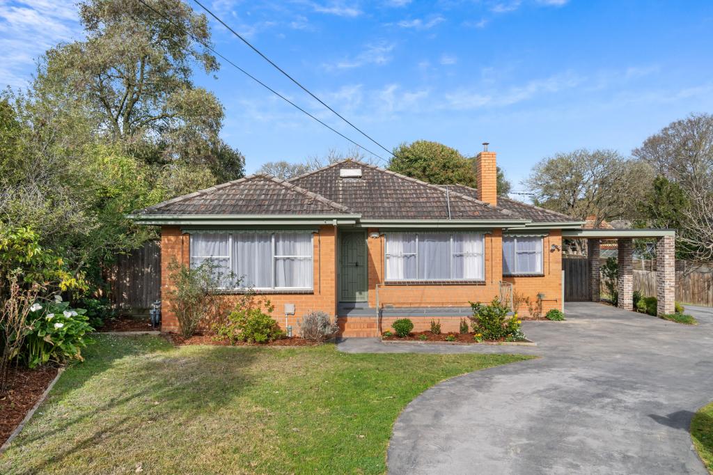 51 Thomas St, Croydon South, VIC 3136