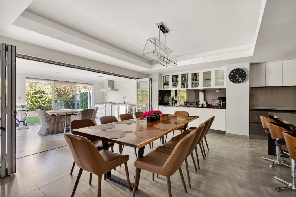 10 Tuttlebee Tce, Mosman Park, WA 6012