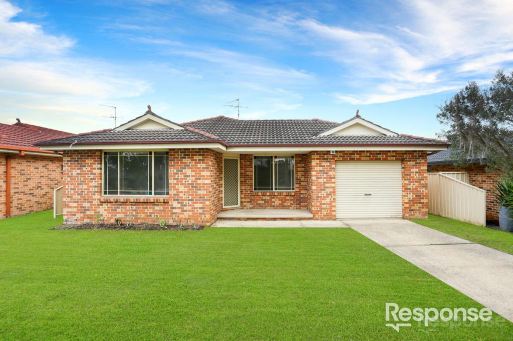 67 Warrimoo Dr, Quakers Hill, NSW 2763