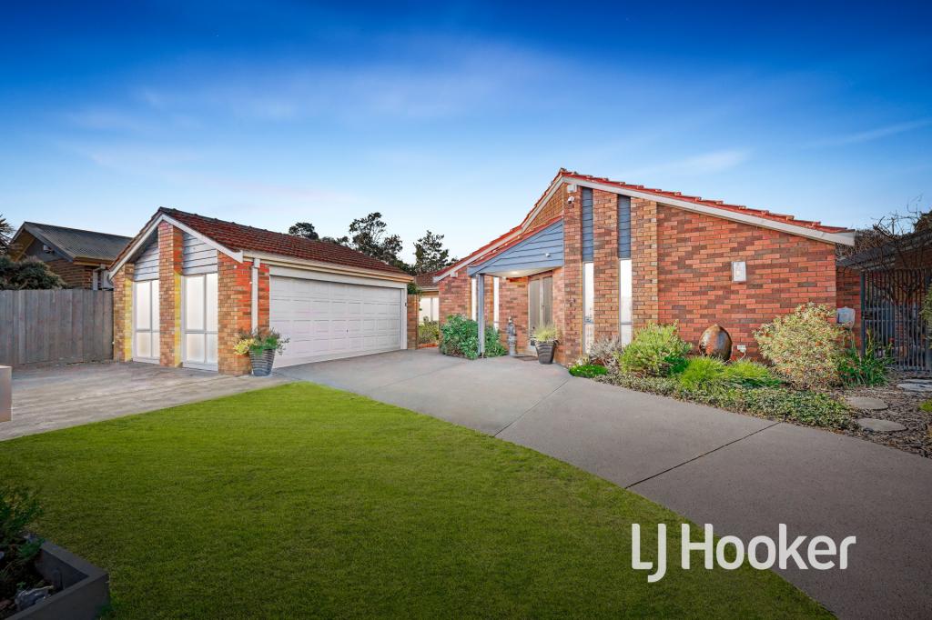 55 LESDON AVE, CRANBOURNE, VIC 3977