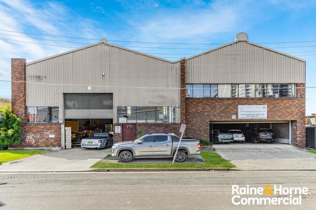 11 MARSH ST, CLYDE, NSW 2142