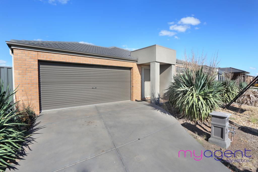26 Hawkstone Rd, Manor Lakes, VIC 3024