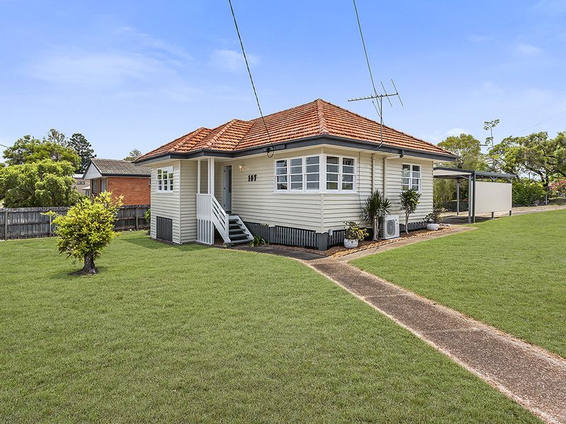 107 Oateson Skyline Dr, Seven Hills, QLD 4170