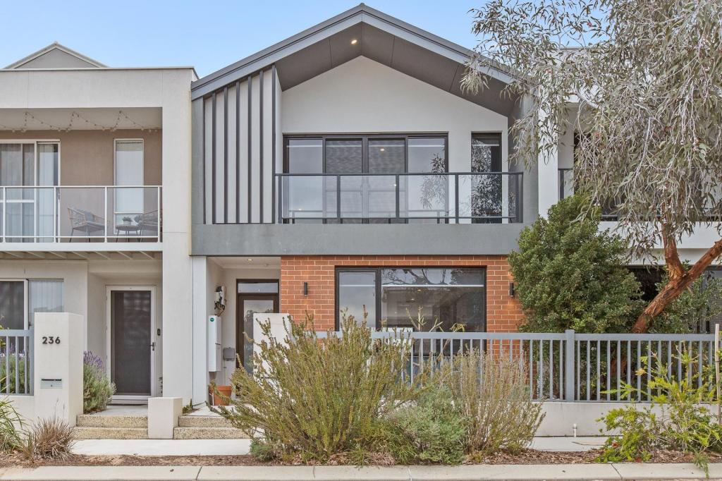 234 Leeuwin Bvd, Bushmead, WA 6055