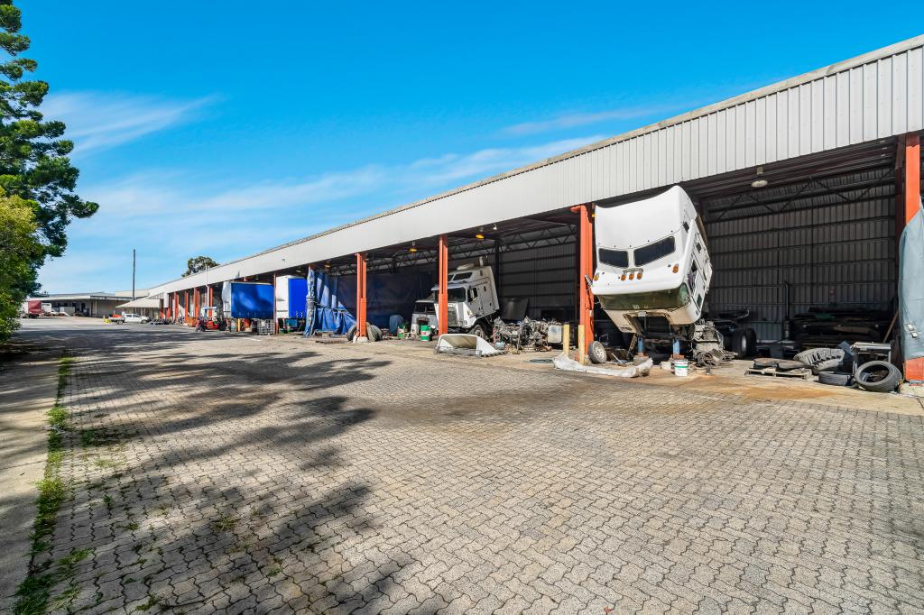 1/127 RIAWENA RD, SALISBURY, QLD 4107