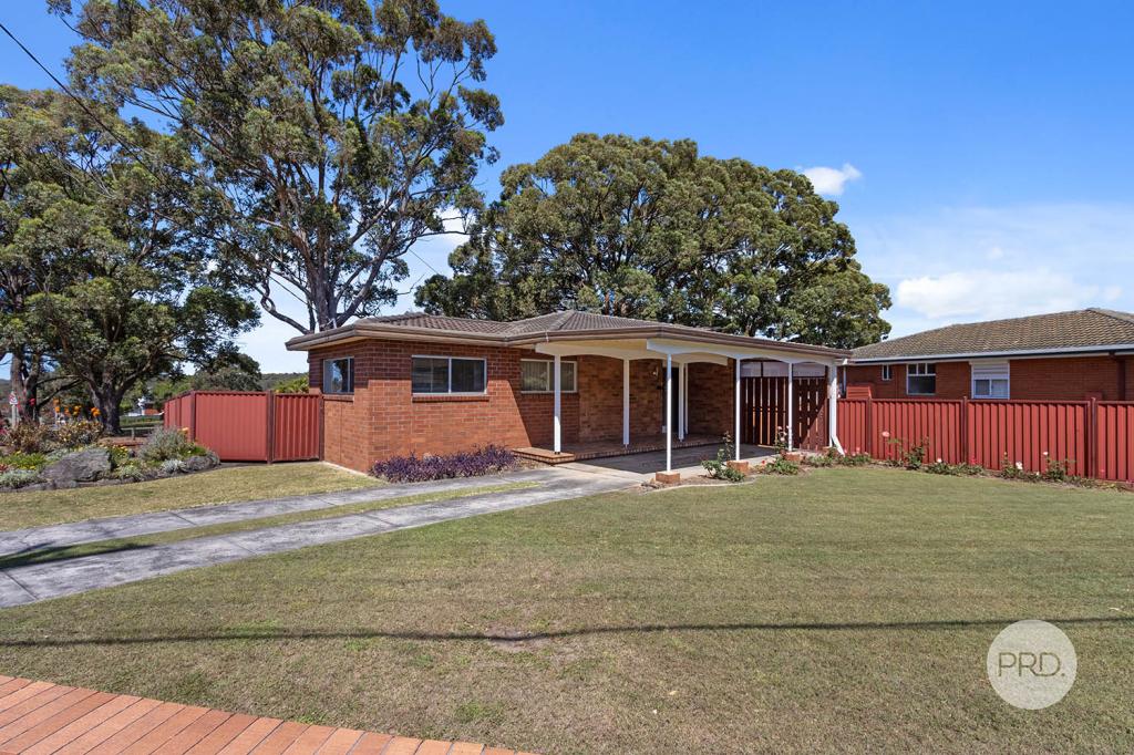 11 Rainbow Pde, Peakhurst Heights, NSW 2210