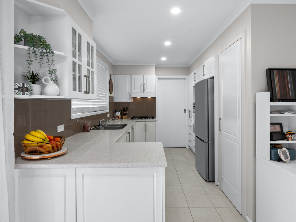 34 Macintyre Cres, Ruse, NSW 2560